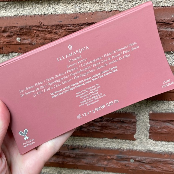 Illamasqua Unveiled Artistry Eye Shadow Palette - Picture 4 of 5